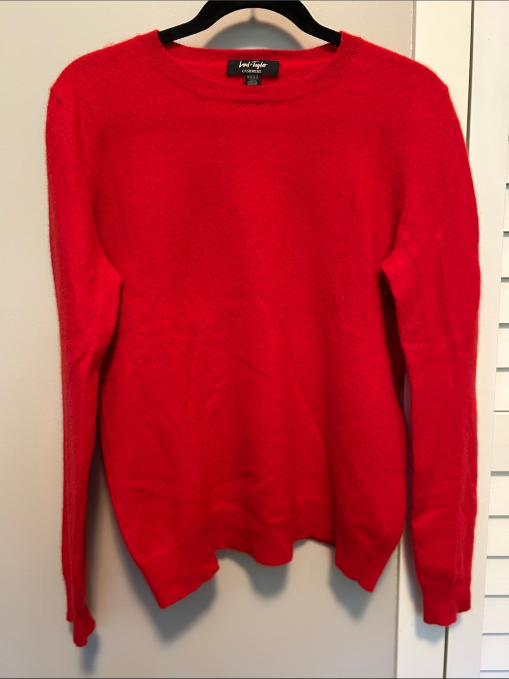 Lord & Taylor Bright Red cashmere Crewneck Sweater